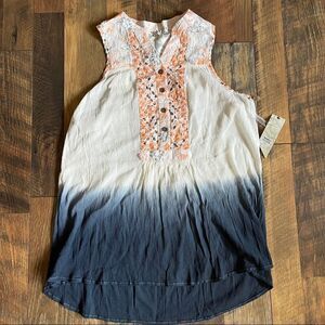 BKE Women’s XS Very Cute Tank Top Shirt Cotton Rayon Blend Ombré Blue New